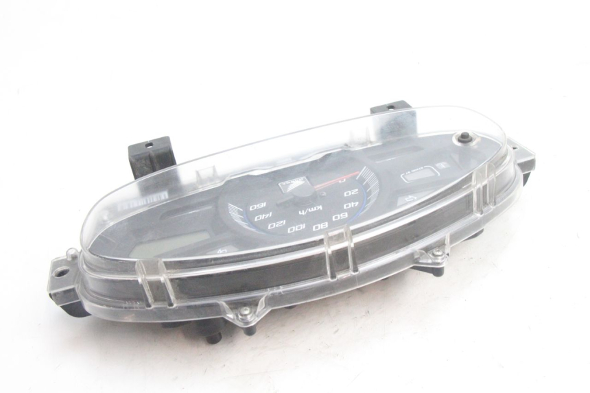photo de COMPTEUR  HONDA PCX (JF28) 125 (2009 - 2011) - Points de fixation