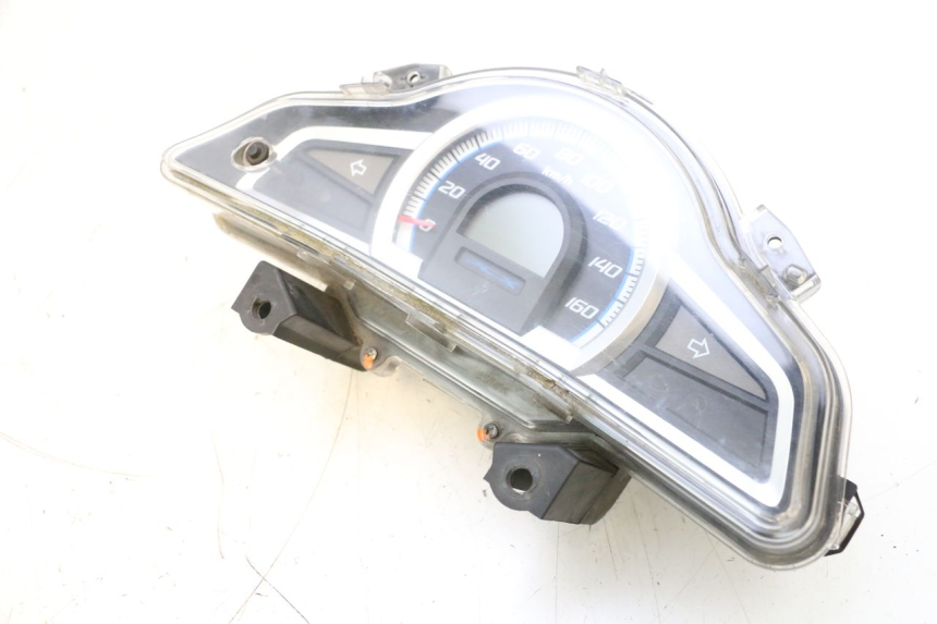 photo de COMPTEUR  HONDA PCX (JF57/JF64) 125 (2014 - 2018) - Photo complémentaire