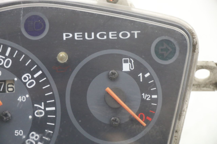 photo de COMPTEUR PEUGEOT KISBEE 2T 50 (2010 - 2017) - Zoom état d’usage