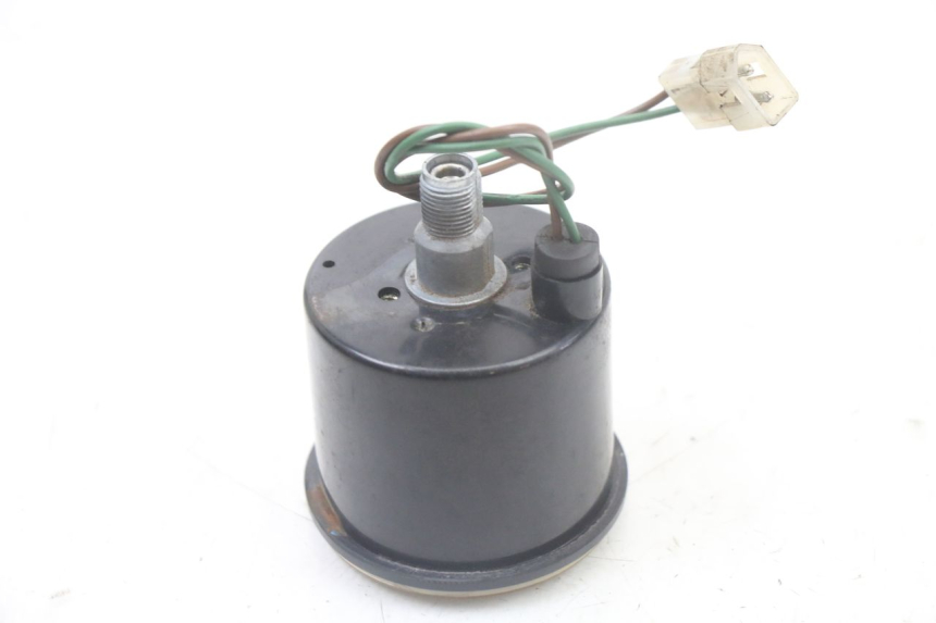 photo de COMPTEUR  PEUGEOT LUDIX ONE 50 (2005 - 2008) - Points de fixation