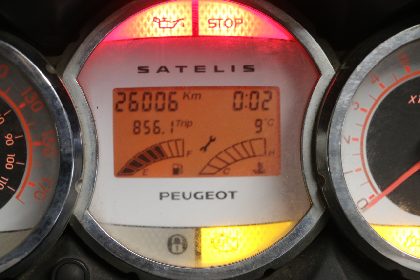 photo de COMPTEUR PEUGEOT SATELIS 125 (2010 - 2012) - Zoom état d’usage