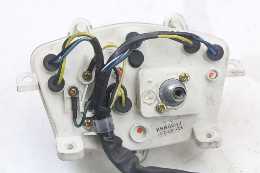 photo de COMPTEUR  PEUGEOT STREETZONE 4T 50 (2018 - 2023) - Points de fixation