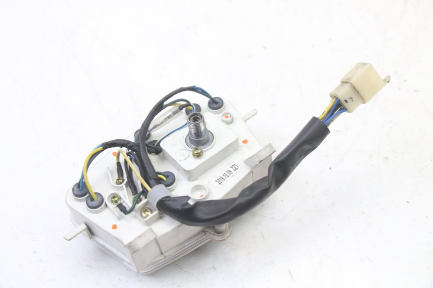 photo de COMPTEUR  PEUGEOT STREETZONE I 2T 50 (2018 - 2020) - Vue d’ensemble