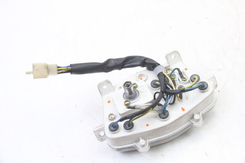 photo de COMPTEUR  PEUGEOT STREETZONE I 2T 50 (2018 - 2020) - Points de fixation