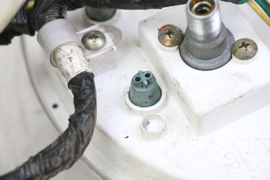 photo de COMPTEUR  PEUGEOT TWEET 4T 50 (2014 - 2019) - Autre angle de vue