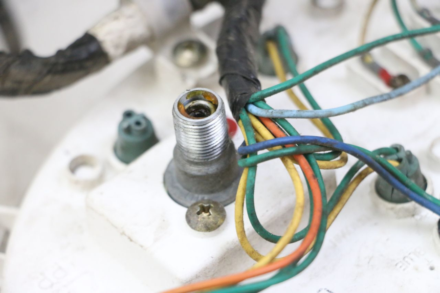 photo de COMPTEUR  PEUGEOT TWEET 4T 50 (2014 - 2019) - Vue d’ensemble