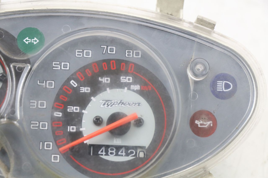 photo de COMPTEUR  PIAGGIO NEW TYPHOON 50 (2010 - 2017) - Zoom état d’usage
