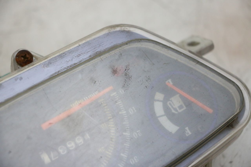 photo de COMPTEUR TNT MOTOR ROMA 10' 2T 50 (2011 - 2018) - Zoom état d’usage