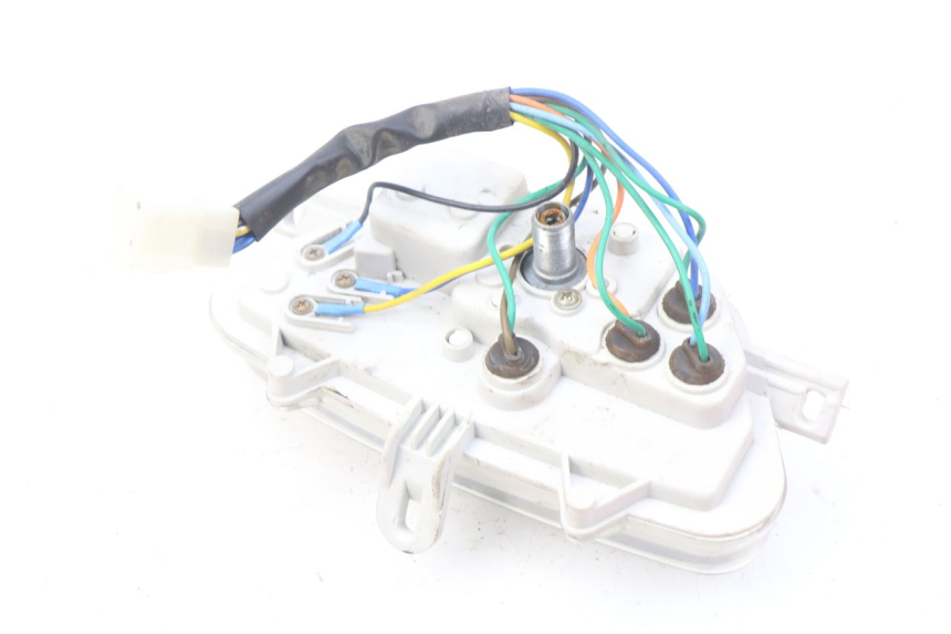 photo de COMPTEUR TNT MOTOR ROMA 10' 4T 50 (2007 - 2018) - Points de fixation