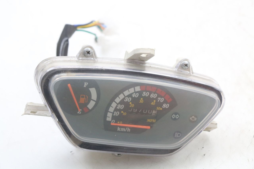 photo de COMPTEUR TNT MOTOR ROMA 10' 4T 50 (2019 - 2022) - Zoom état d’usage