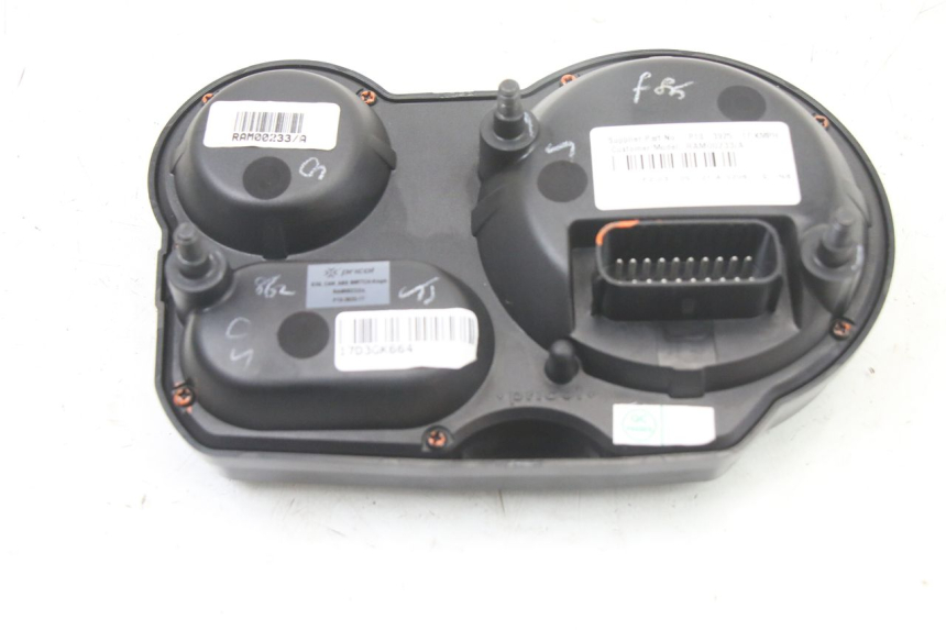 photo de COMPTEUR  ROYAL ENFIELD HYMALAYAN 410 (2016 - 2023) - État de surface