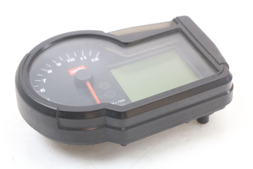 photo de COMPTEUR  APRILIA RS 50 (2006 - 2010) - Gros plan technique