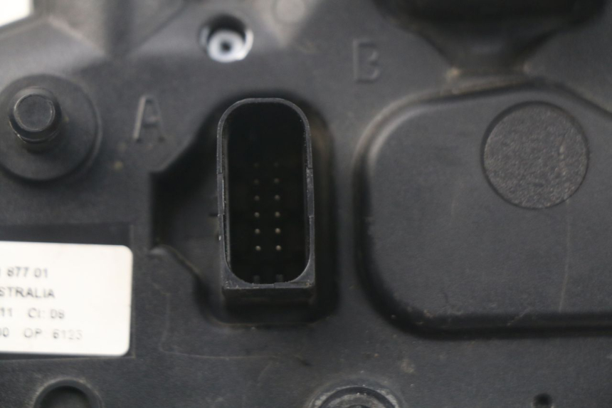 photo de COMPTEUR  BMW S RR ABS S1000RR 1000 (2009 - 2011) - Autre angle de vue