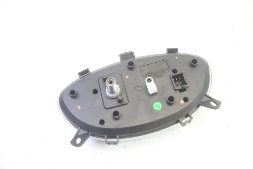 photo de COMPTEUR  JM MOTORS SANTANA EVO 50 (2024 - 2026) - Points de fixation