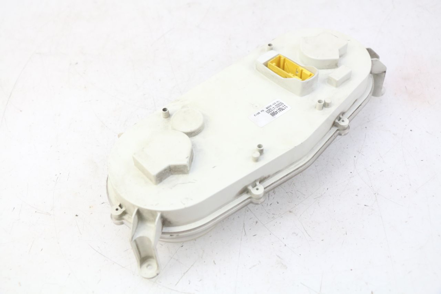 photo de COMPTEUR PEUGEOT SATELIS COMPRESSOR K15 125 (2006 - 2009) - Gros plan technique