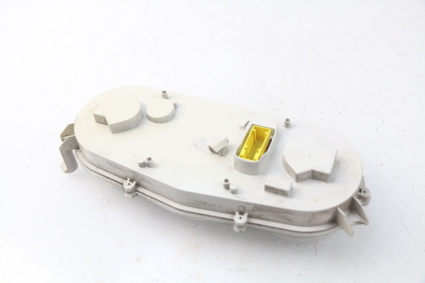 photo de COMPTEUR  PEUGEOT SATELIS 300 (2012 - 2015) - Gros plan technique