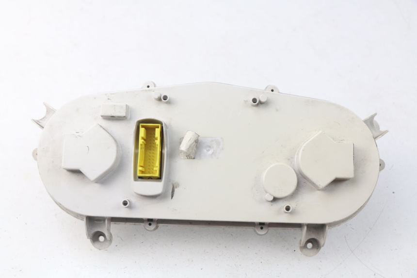 photo de COMPTEUR  PEUGEOT SATELIS 300 (2012 - 2015) - Points de fixation