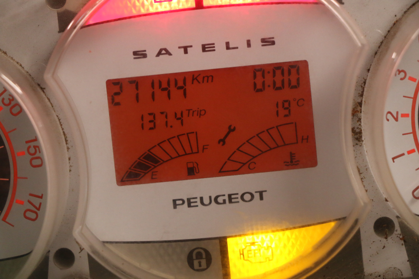 photo de COMPTEUR PEUGEOT SATELIS 125 (2006 - 2009) - Inspection visuelle