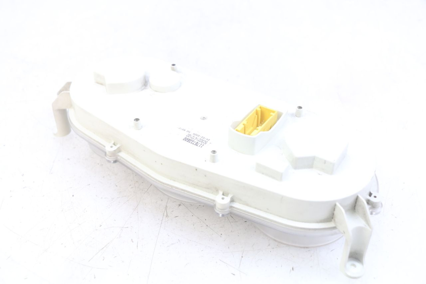 photo de COMPTEUR PEUGEOT SATELIS 125 (2006 - 2009) - État de surface