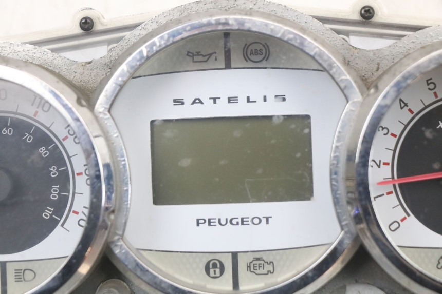 photo de COMPTEUR PEUGEOT SATELIS 125 (2006 - 2009) - Zoom état d’usage
