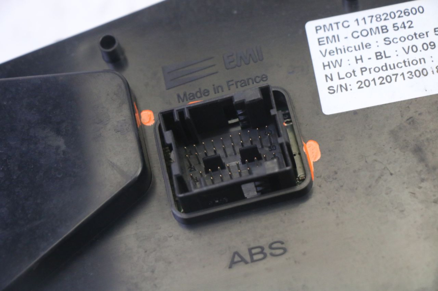 photo de COMPTEUR PEUGEOT SATELIS 125 (2010 - 2012) - Vue produit