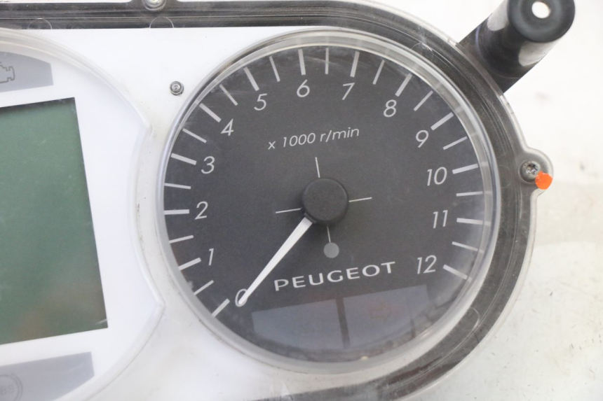 photo de COMPTEUR PEUGEOT SATELIS 125 (2010 - 2012) - Vue d’ensemble