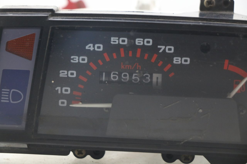 photo de COMPTEUR  PEUGEOT SC 50 (1988 - 1992) - Zoom composants