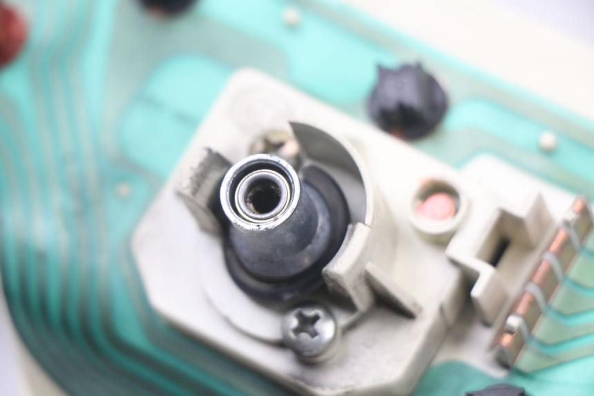 photo de COMPTEUR  APRILIA SCARABEO GT 125 (1999 - 2007) - Détails caractéristiques