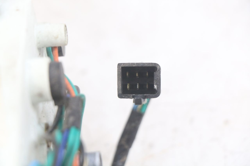 photo de COMPTEUR HONDA SCV LEAD 100 (2003 - 2007) - Autre angle de vue