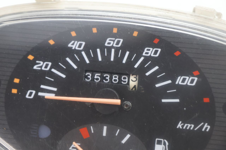 photo de COMPTEUR HONDA SCV LEAD 100 (2003 - 2007) - Détail de la pièce