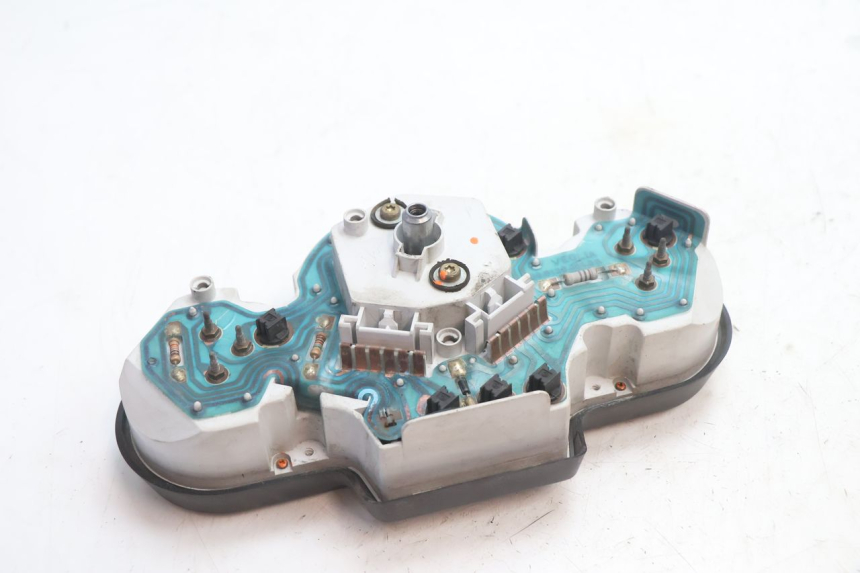 photo de COMPTEUR PEUGEOT SPEEDFIGHT LC 50 (1996 - 2002) - État de surface