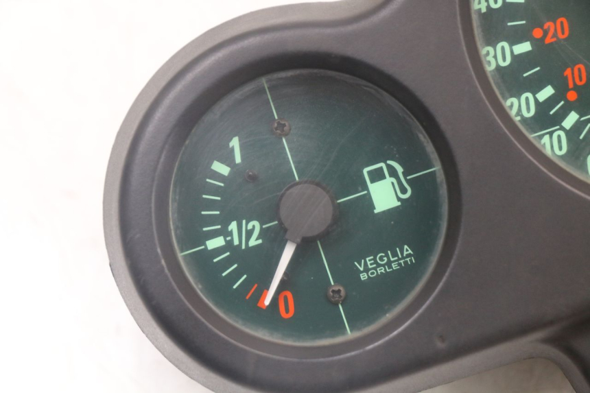 photo de COMPTEUR PEUGEOT SPEEDFIGHT 100 (1997 - 2007) - Détail de la pièce