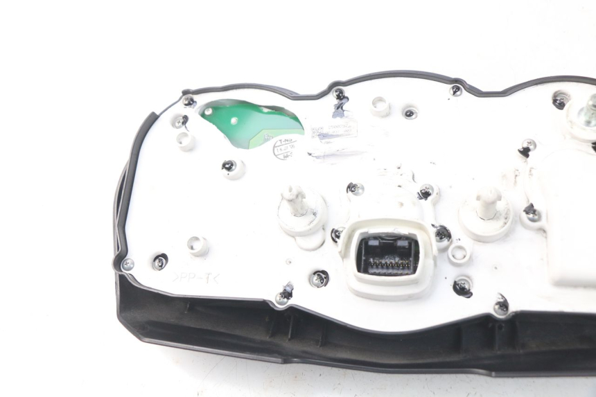 photo de COMPTEUR  TRIUMPH SPRINT ST ABS 1050 (2005 - 2007) - Zoom état d’usage