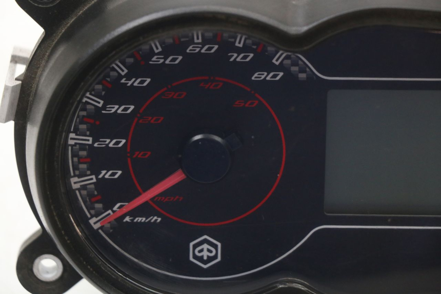 photo de COMPTEUR  APRILIA SR 2T 50 (2018 - 2022) - Détail de la pièce