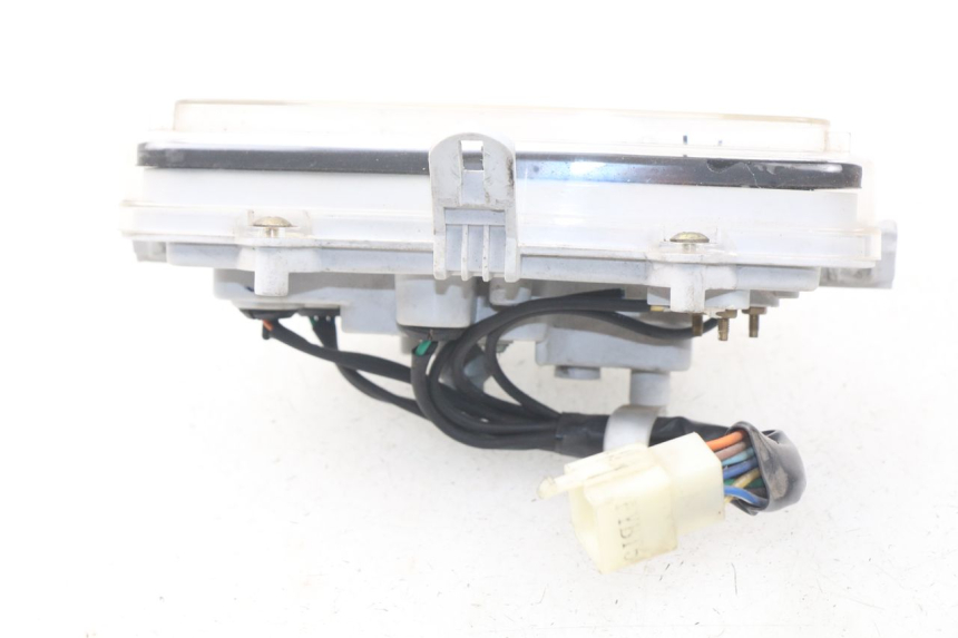 photo de COMPTEUR  FYM STRADA 50 (2007 - 2014) - Points de fixation