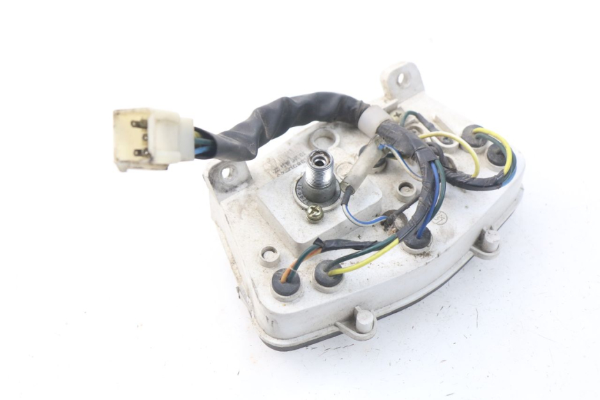 photo de COMPTEUR  PEUGEOT STREETZONE 2T 50 (2014 - 2019) - Gros plan technique