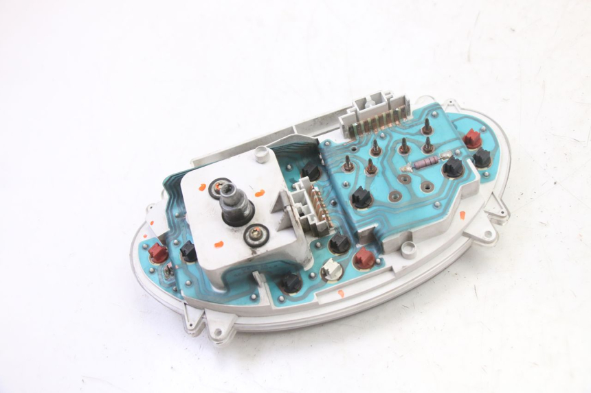 photo de COMPTEUR  PIAGGIO SUPER LX 125 (2000 - 2003) - État de surface