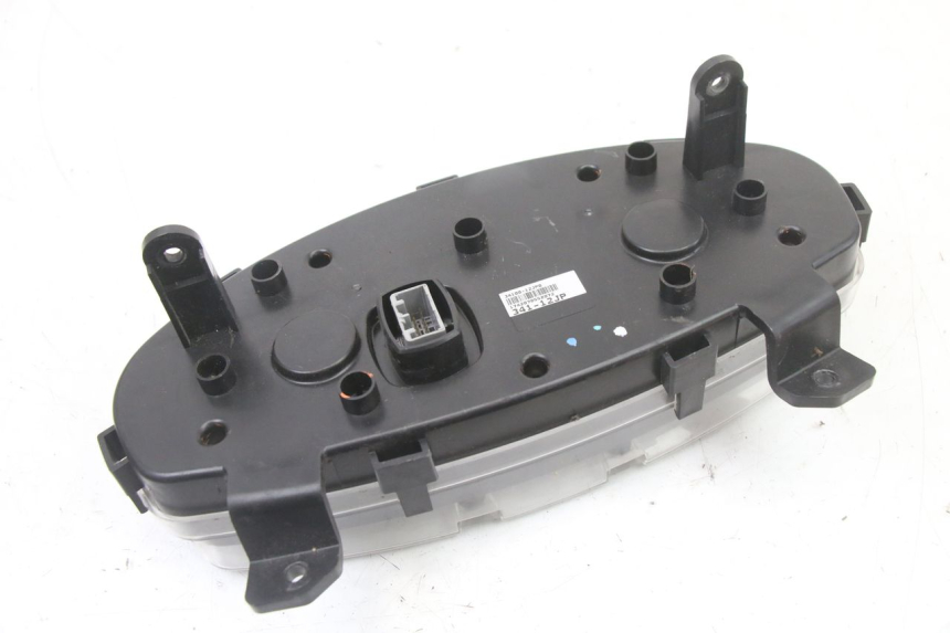 photo de COMPTEUR  SUZUKI BURGMAN 125 (2018 - 2021) - État de surface