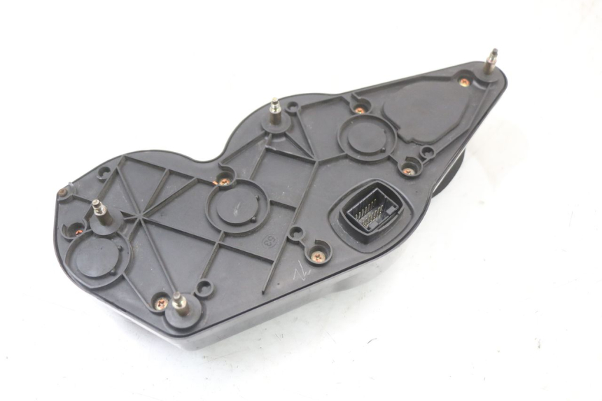 photo de COMPTEUR  SUZUKI SV S 650 (1999 - 2002) - État de surface