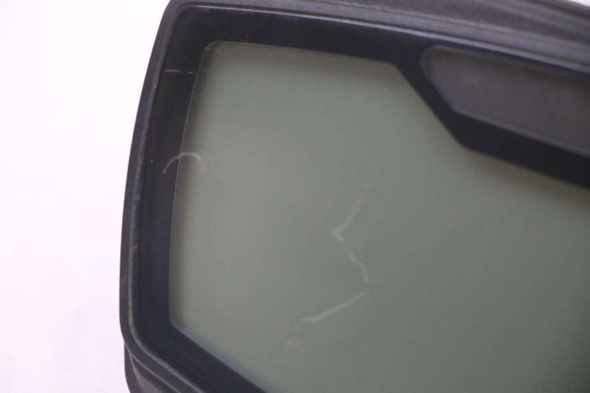 photo de COMPTEUR APRILIA SXR 50 (2021 - 2023) - Détail de la pièce