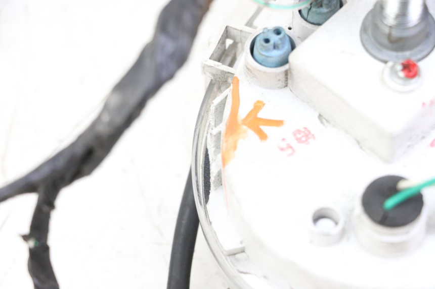 photo de COMPTEUR SYM FIDDLE 3 III 125 (2014 - 2020) - Autre angle de vue