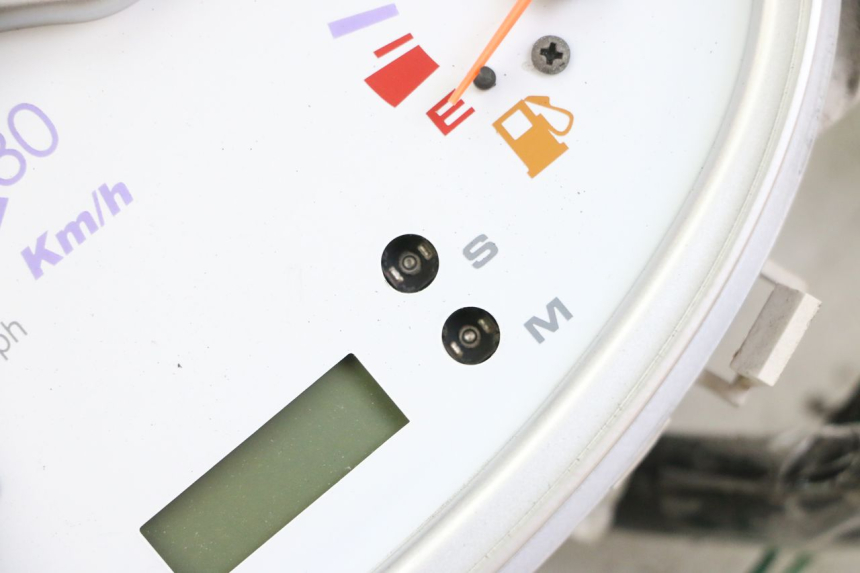 photo de COMPTEUR  SYM FIDDLE 3 III 50 (2014 - 2020) - Détails caractéristiques