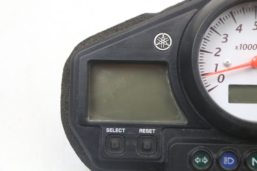 photo de COMPTEUR YAMAHA TDM ABS 900 (2002 - 2014) - Zoom état d’usage