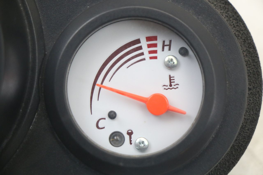 photo de COMPTEUR YAMAHA TDM ABS 900 (2002 - 2014) - Autre angle de vue