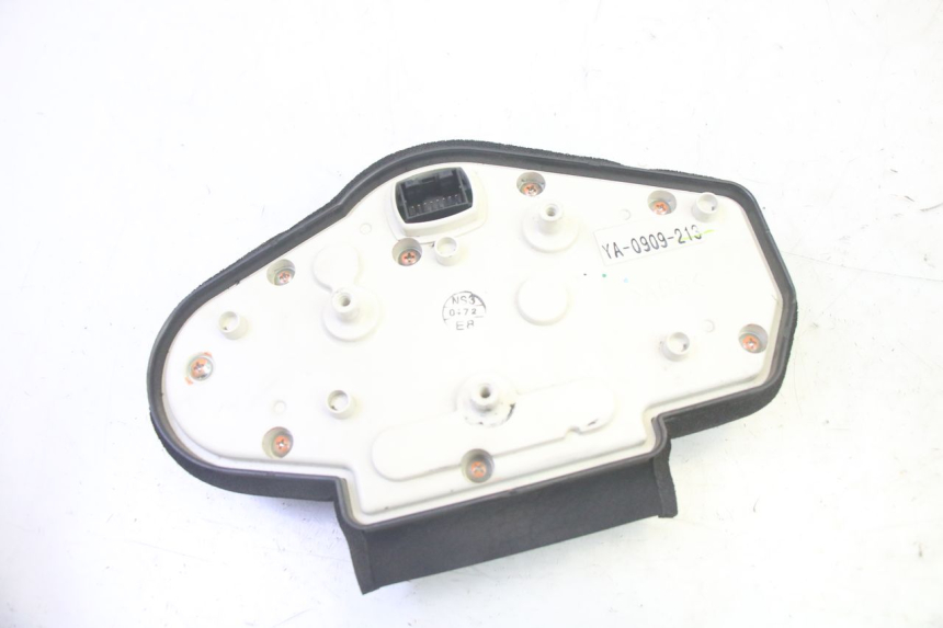 photo de COMPTEUR  YAMAHA TDM ABS 900 (2002 - 2014) - Marquages et références