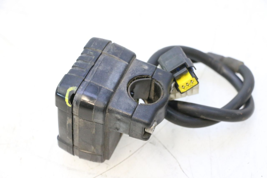 photo de COMPTEUR PEUGEOT TKR TREKKER FURIOUS 50 (2005 - 2014) - Vue rapprochée