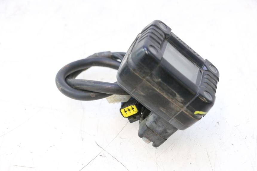 photo de COMPTEUR PEUGEOT TKR TREKKER FURIOUS 50 (2005 - 2014) - Photo complémentaire