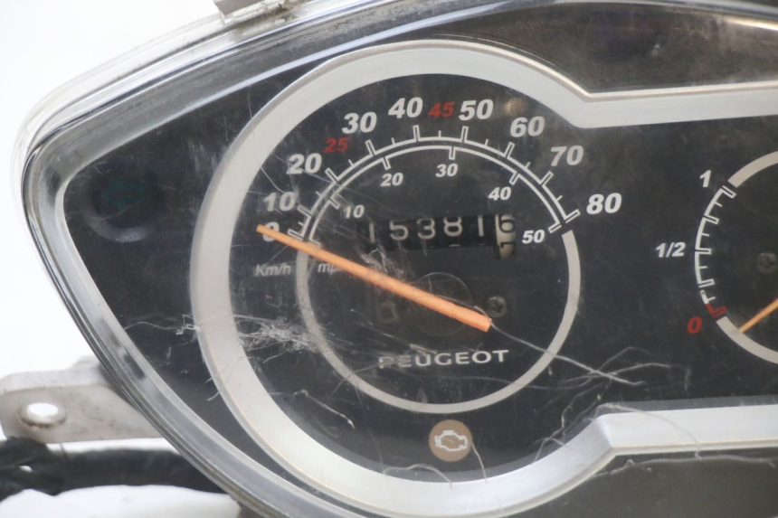 photo de COMPTEUR  PEUGEOT TWEET PRO CARGO 50 (2018 - 2022) - Zoom état d’usage
