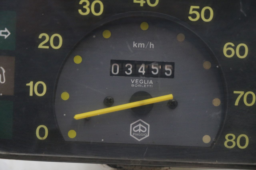 photo de COMPTEUR  PIAGGIO VESPA PK FL 2T 50 (1990 - 1996) - Zoom état d’usage