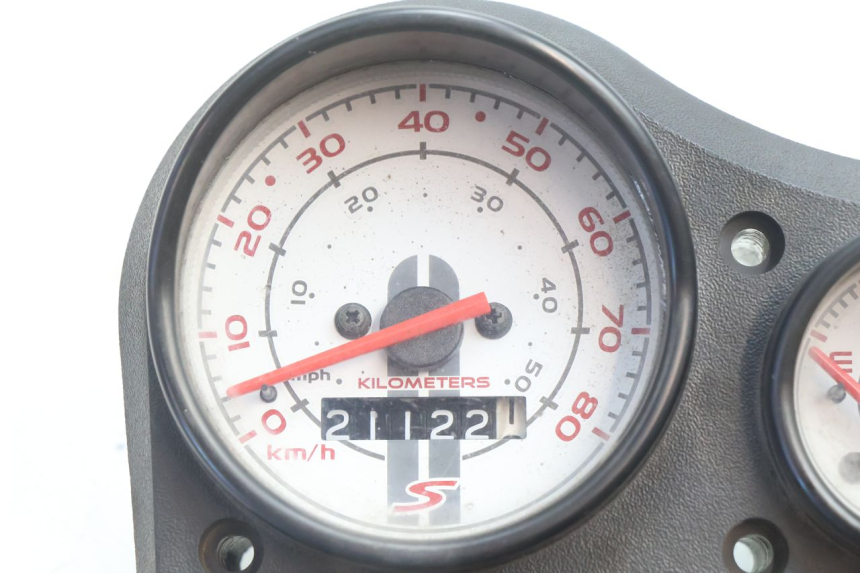 photo de COMPTEUR PIAGGIO VESPA S 2T 50 (2007 - 2014) - Détail de la pièce